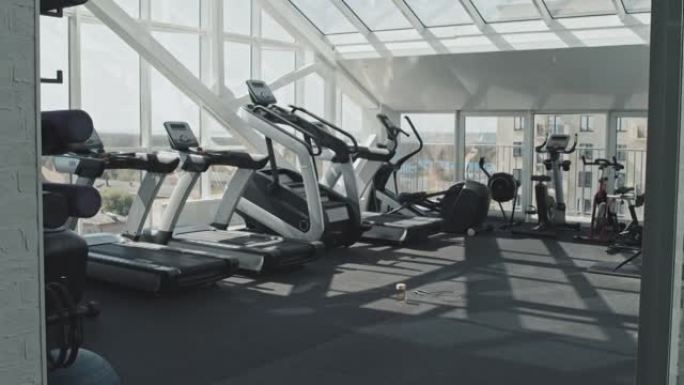 现代健身房室内健身房空镜健身宣传