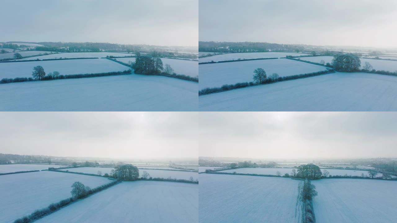 英格兰的空中雪景农田