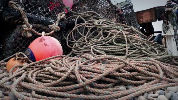 渔网和龙虾壶移动镜头