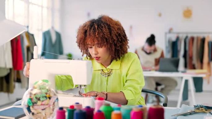 设计师，时装和黑人妇女与缝纫机，用于创意，面料和创作生产。设计，小型企业和女工裁缝，衣服和纺织品，创