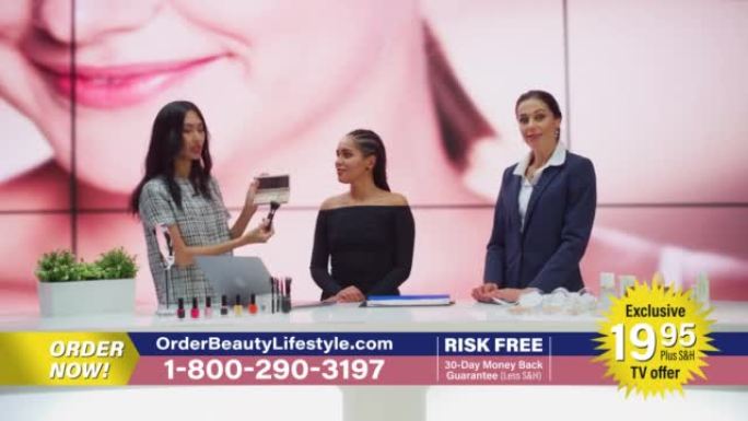 电视节目电视广告: 女主持人，专业美容专家使用腮红轮廓调色板，交谈，呈现最佳有机环保化妆品。播放电视