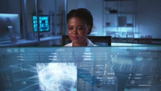 一位女性非裔美国科学家，穿着实验室外套，戴着防护手套，在现代实验室中与HUD一起工作。具有蓝色配色方