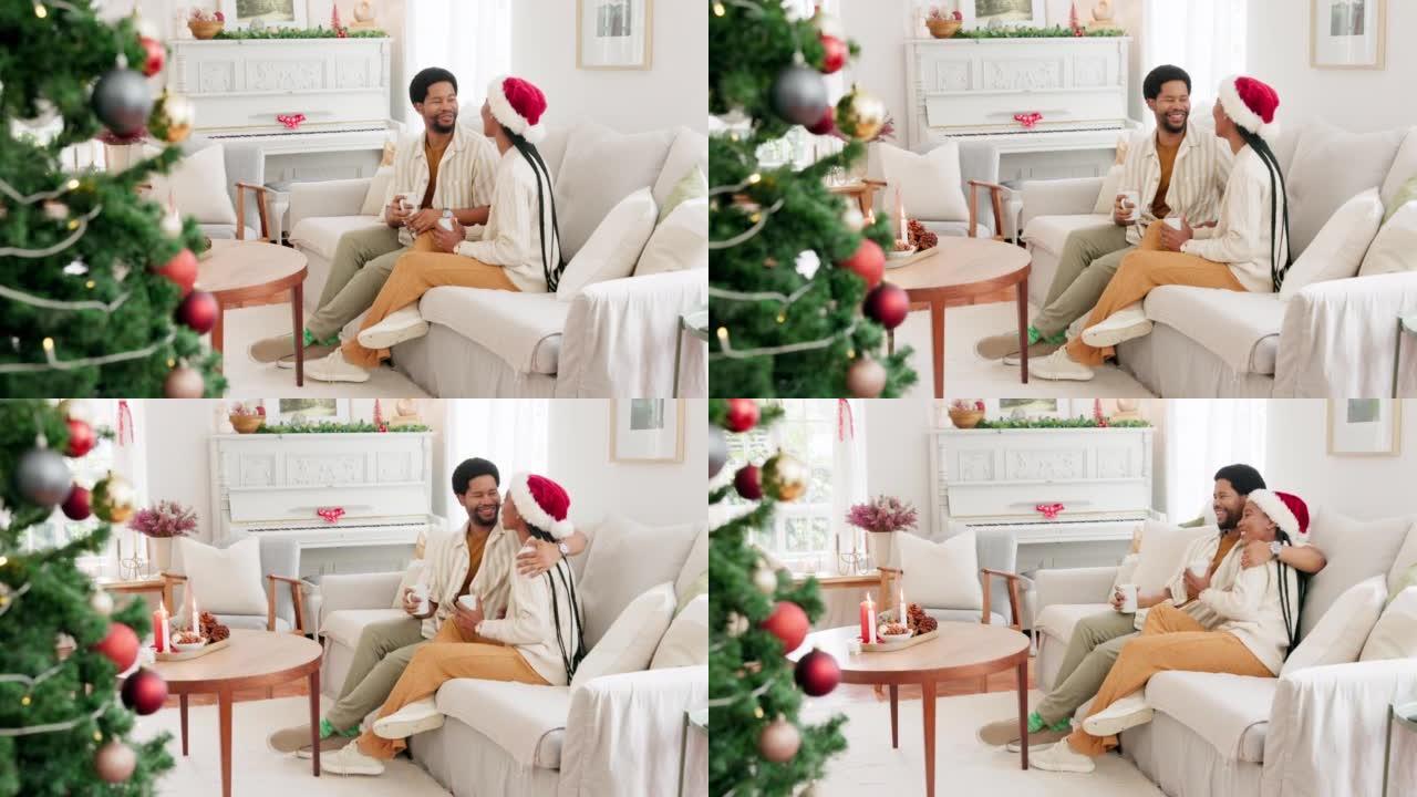 圣诞节，咖啡和假期，一对黑人夫妇在客厅的沙发上一起庆祝。在节日期间，与年轻的男人和女人一起在他们的家