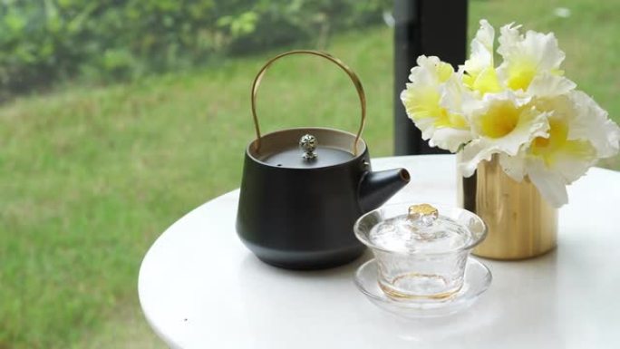 茶壶和茶杯黄花小花温馨温暖温情温存