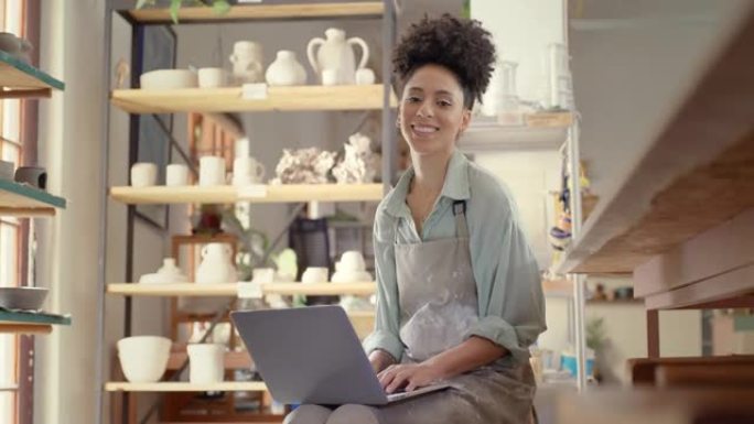 黑人女性企业家，笔记本电脑，小企业主和陶器店，创意车间库存检查技术。肖像、数字库存清单或商业网页设计