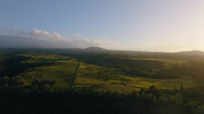 夏威夷毛伊岛海岸线鸟瞰图