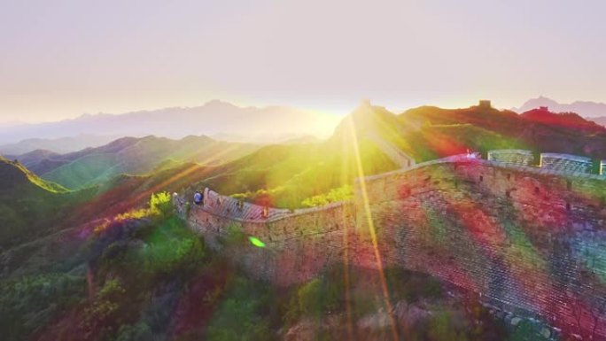 空中，日落的中国长城