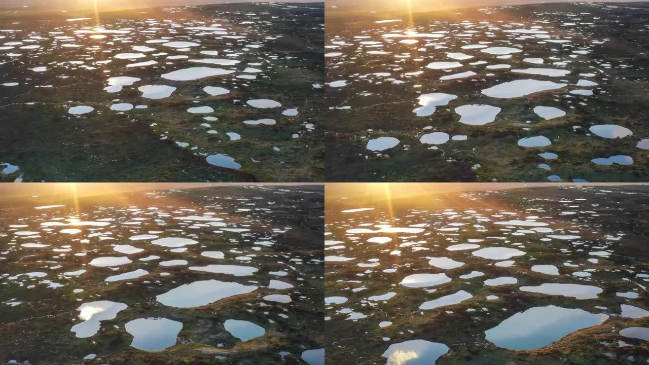 在黄河源头的湿地上，湖泊众多，就像镜子一样