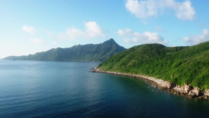 位于西贡的塔门或草岛海景的无人机视图