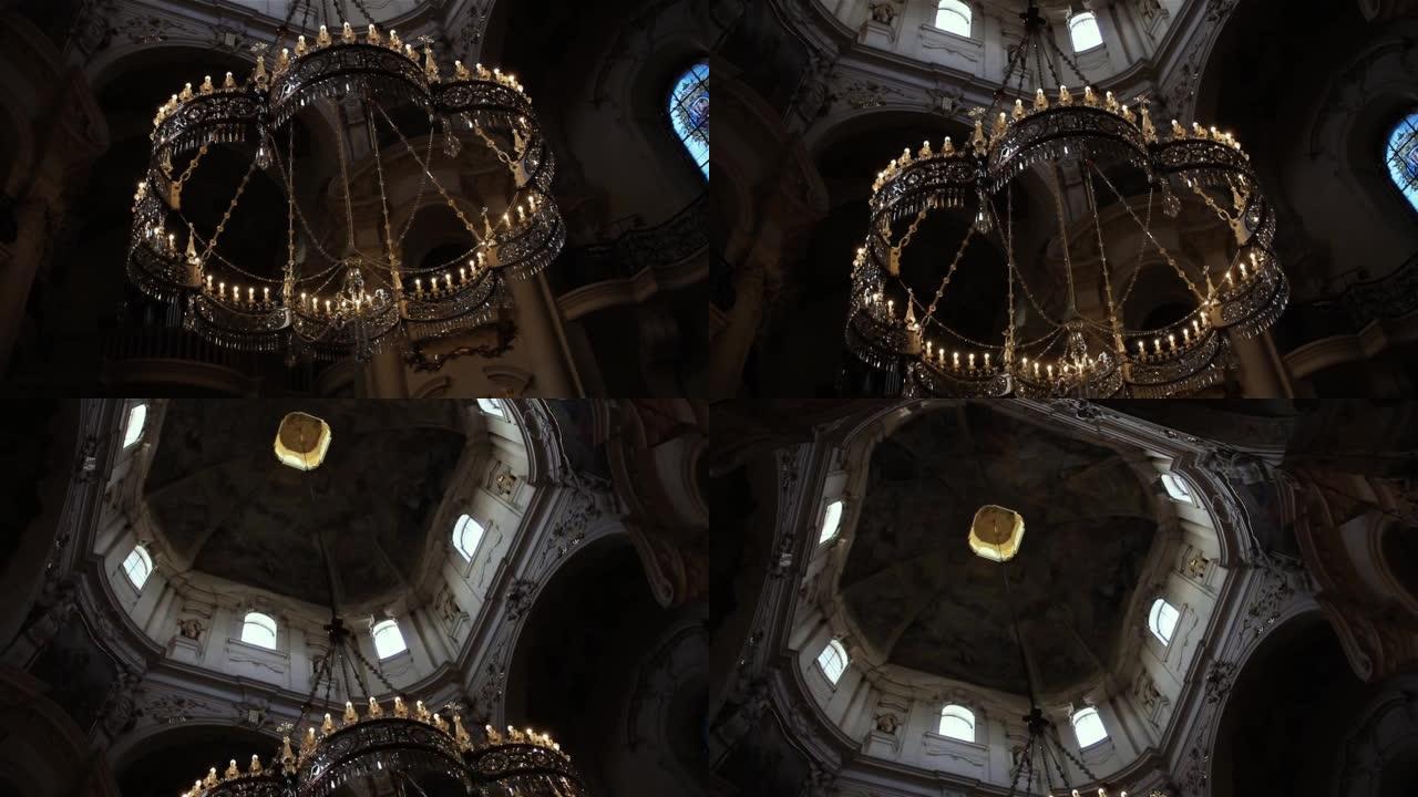 欧洲捷克共和国布拉格老城广场巴洛克圣尼古拉教堂内的水晶吊灯。