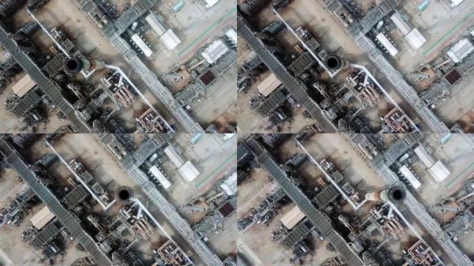 空中: 炼油厂的俯视图