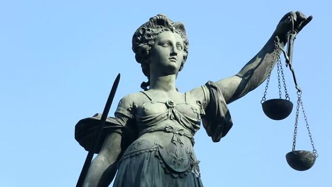法兰克福的正义雕像