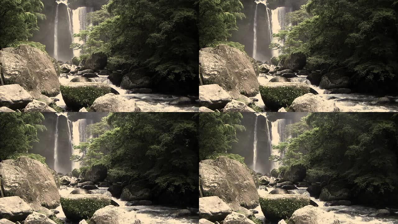 高清:Inukai瀑布。乌贼(视频)