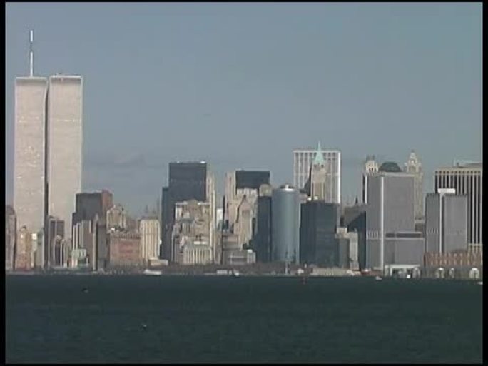 纽约市世界贸易中心（中宽）2001年8月从Boat出发