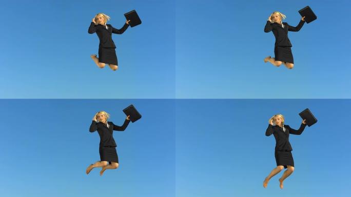 高清超级慢动作: 尽职尽责的女商人在空中跳跃