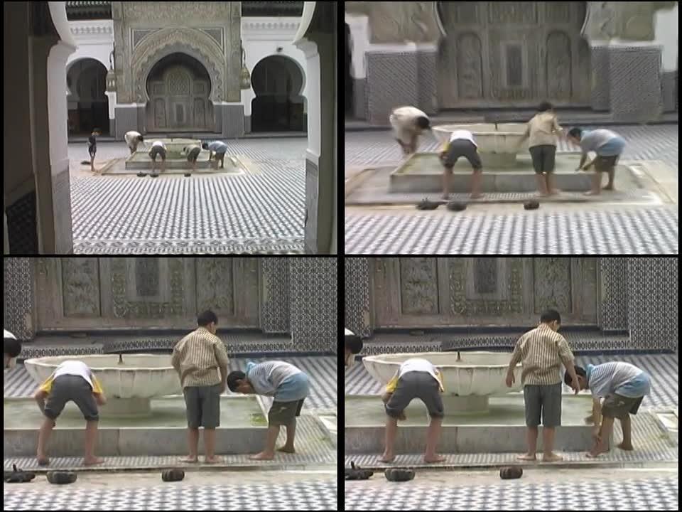 伊斯兰清真寺：星期五在沐浴喷泉/武都沐浴