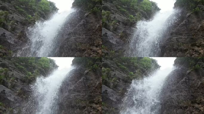 春季雨水   瀑布飞流