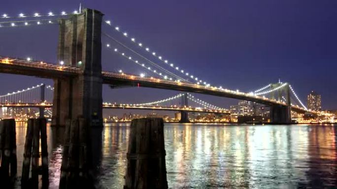 晚上的布鲁克林大桥