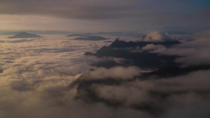 4k摇摄，早上鸟瞰雾和山。