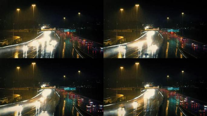 大雨中的夜间高速公路