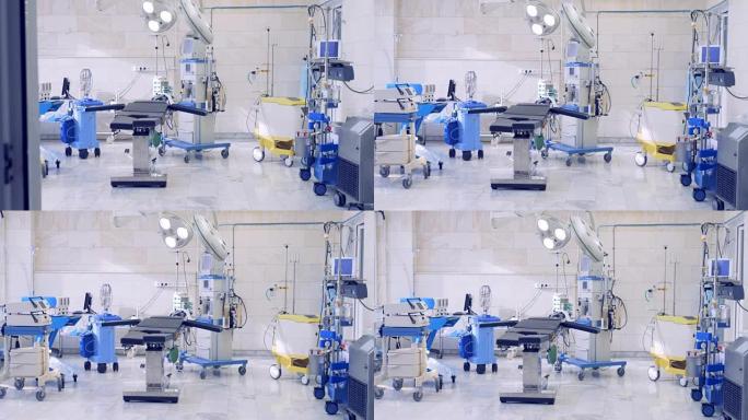 带有医疗设备的现代手术室的总体视图
