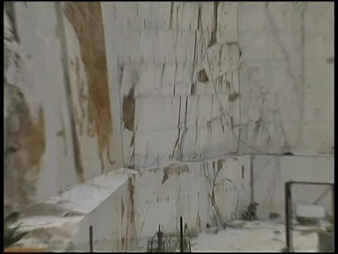 大理石采石场围墙（意大利卡拉拉）