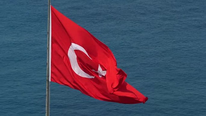 土耳其波浪旗。