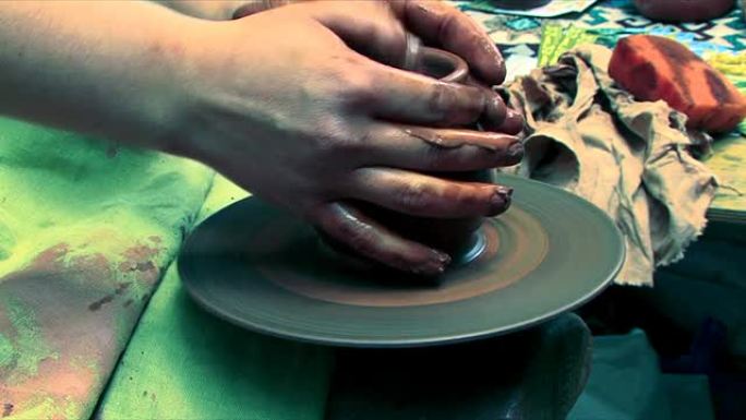 制作陶器制作陶器陶瓷