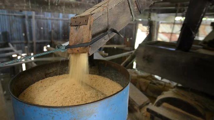 碾米机农业机械大米生产过时碾米机钟表