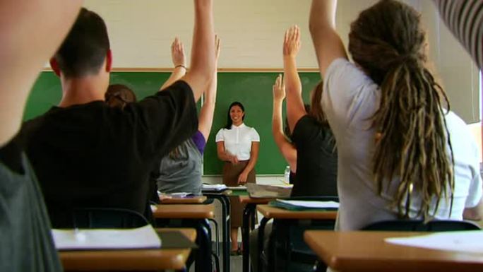 课堂举手缩放聆听教师职业教室黑板