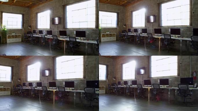 R3D上拍摄的现代设计办公室的空内部