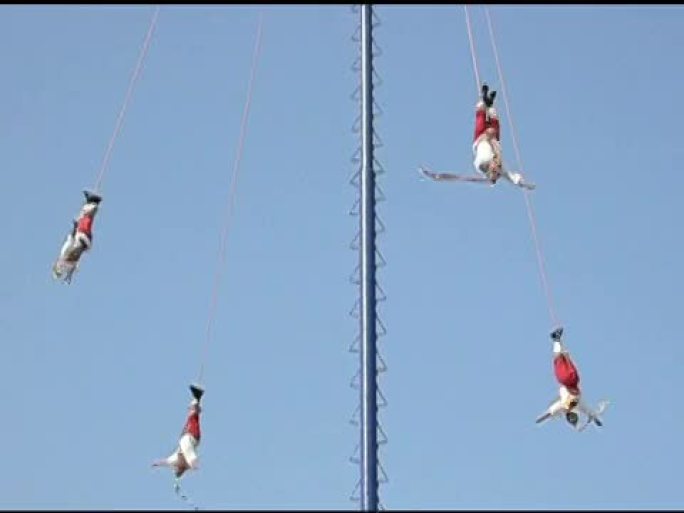 墨西哥帕潘特拉的Voladore飞行印度钢管舞者