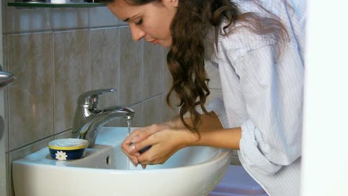 HD：女性洗脸外国人洗脸洗手盆洗手池