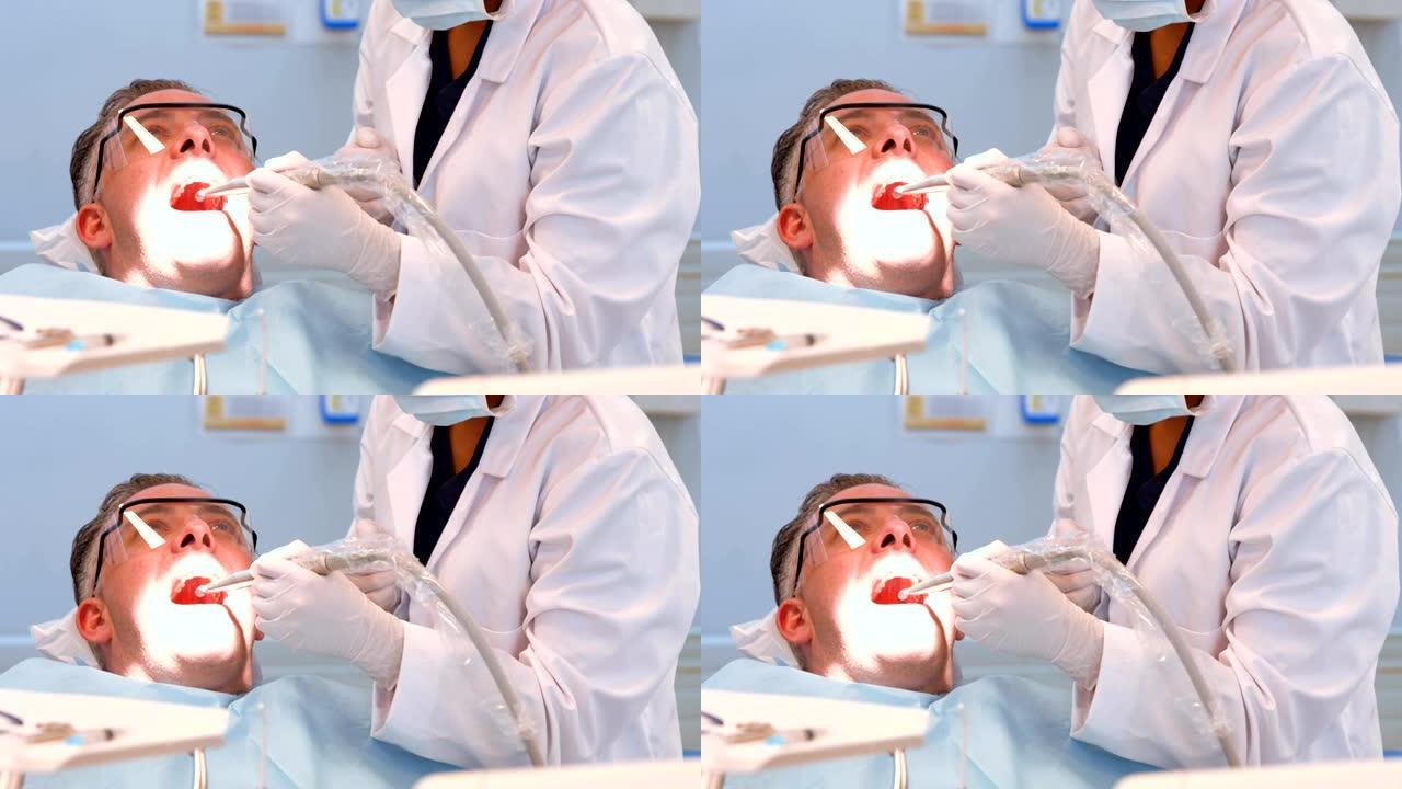牙医检查患者的牙齿