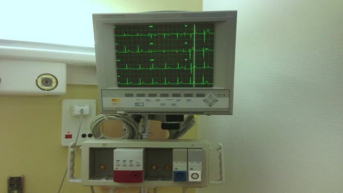 带声音的心电图监护仪