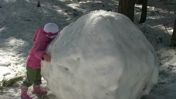 （HD1080i）小孩喜欢冬天，雪球