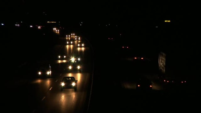 高清: 夜间交通车流公路道路汽车