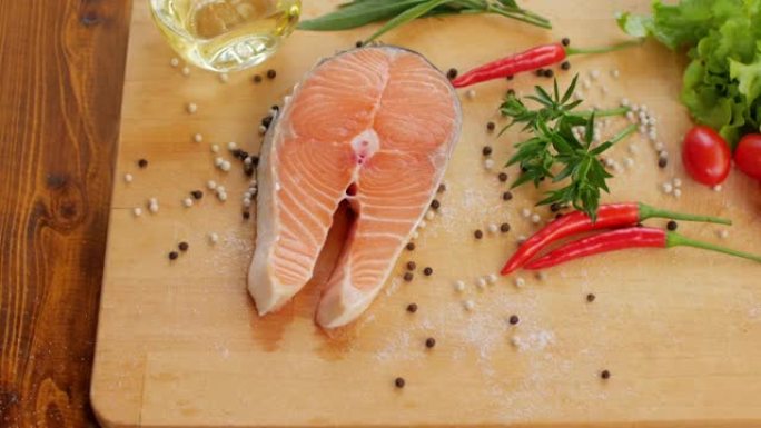 健康食品新鲜鲑鱼红鱼牛排