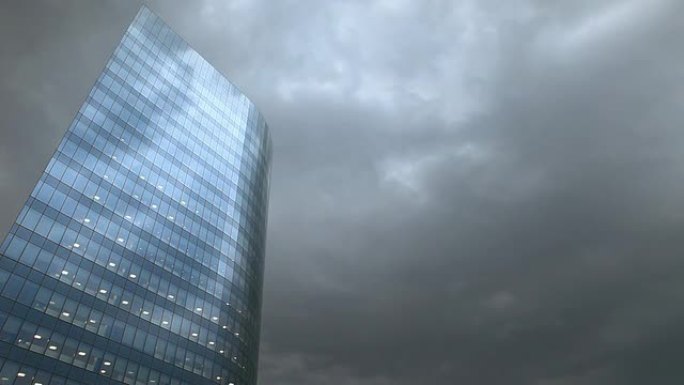 乌云笼罩着纽约市卫生部大楼