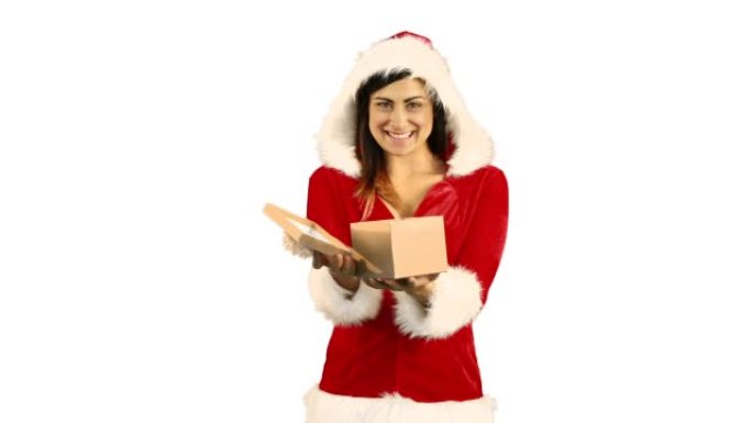 穿着圣诞服装的性感女孩打开礼物