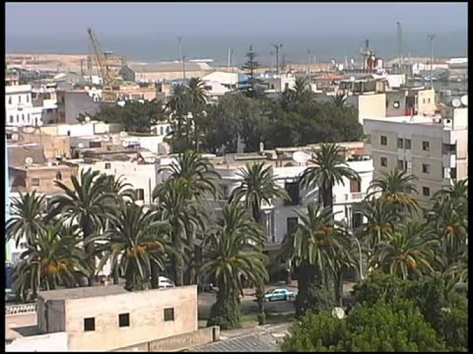 卡萨布兰卡广阔的城市景观和港口：摩洛哥