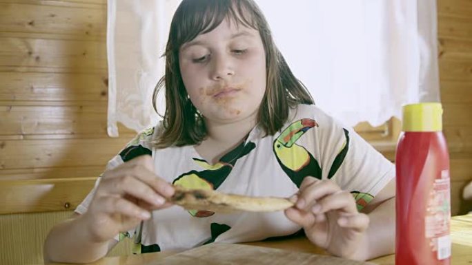 年轻女孩有暴饮暴食的问题