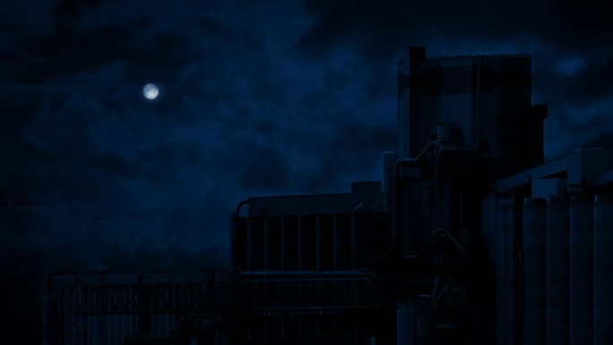 夜间核电站