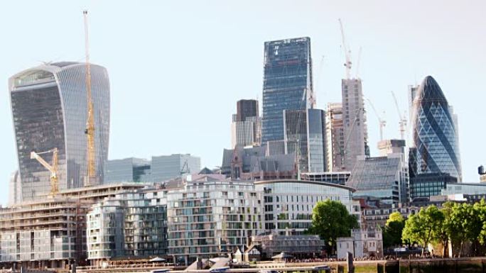 伦敦天际线显示中央商务区的建筑物