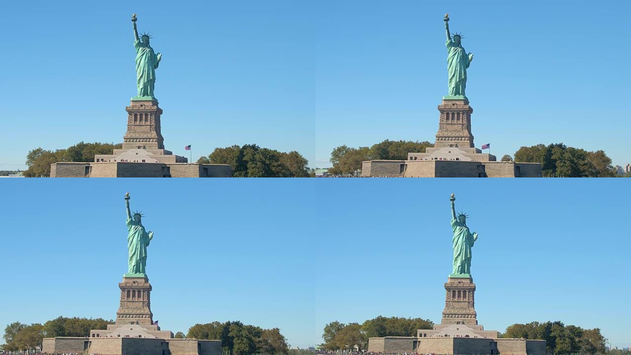特写:纽约著名的自由女神像入口处排起了长队