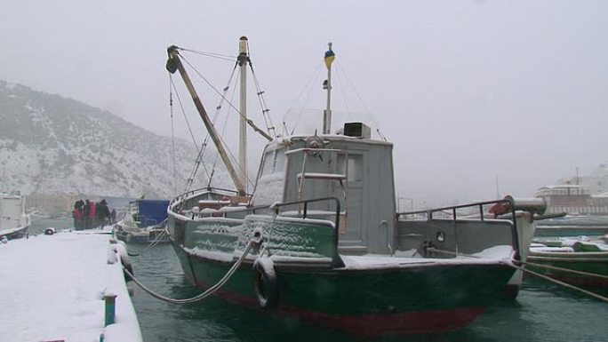 旧渔船旧渔船