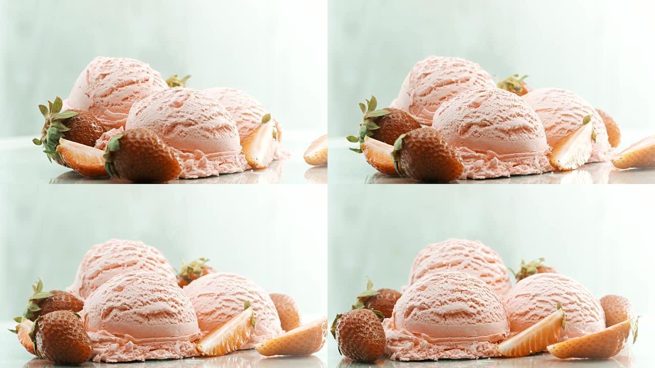 草莓冰淇淋配上新鲜草莓