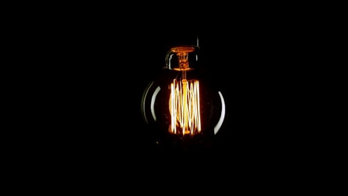 真正的爱迪生灯泡闪烁。