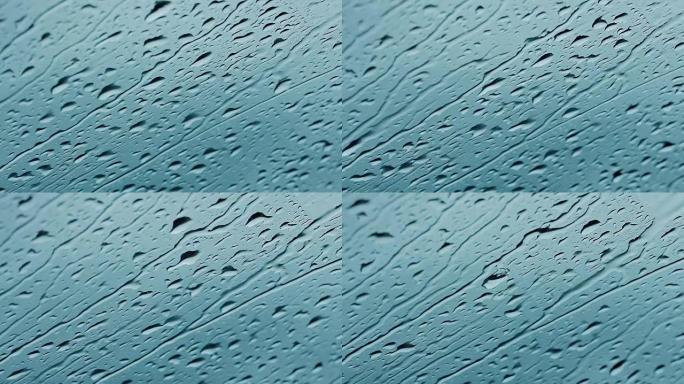 雨水落在车窗上