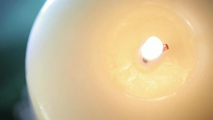 燃烧的蜡烛蜡烛灯